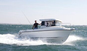 Quicksilver Arvor 730